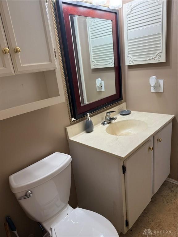 1109 Arrowhead Xing Unit A, West Carrollton, OH 45449 - bathroom featuring toilet and vanity