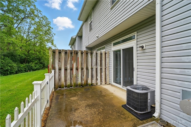 9670 Centerville Creek Ln, Washington Twp, OH 45458 - view of patio / terrace featuring cooling unit
