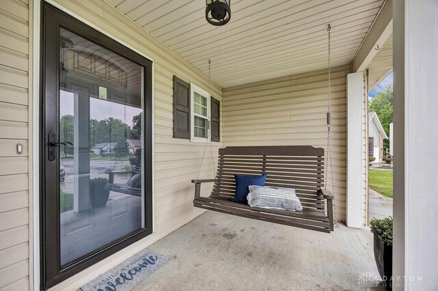 406 Forge Dr, Lebanon, OH 45036 - view of porch