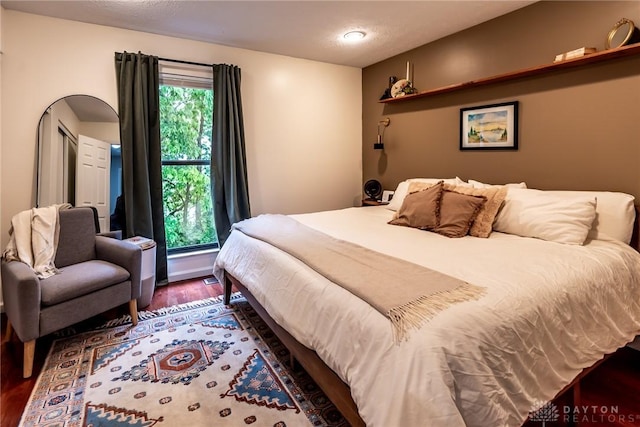 9492 Colegate Way, West Chester, OH 45011 - bedroom with wood finished floors and arched walkways