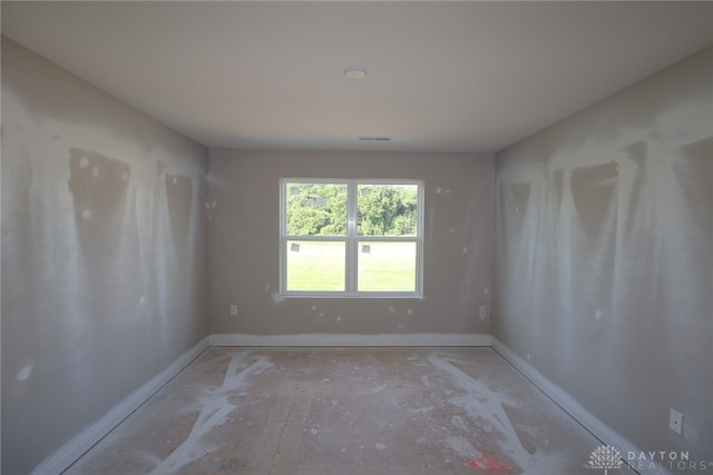 2847 Sky Crossing Dr Unit 0048, Beavercreek, OH 45434 - unfurnished room featuring baseboards