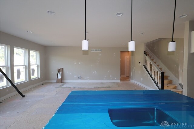 2847 Sky Crossing Dr Unit 0048, Beavercreek, OH 45434 - interior space with an indoor pool