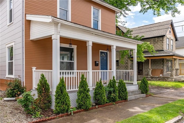 1015 Maiden Ln, Springfield, OH 45504 - view of front facade with a porch