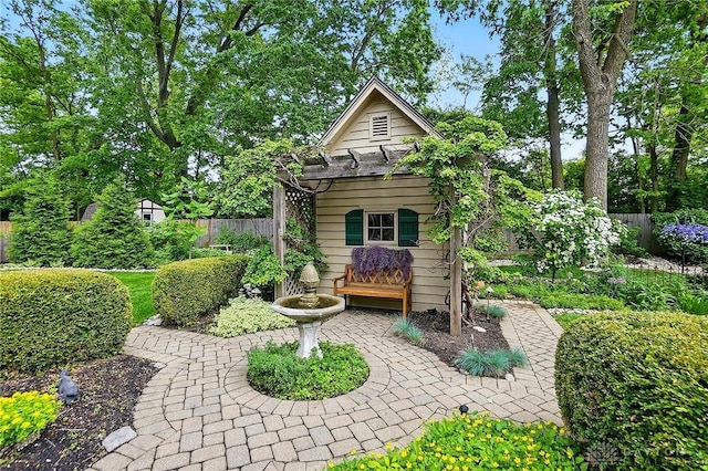 1129 Green Tree Rd, Centerville, OH 45429 - view of patio / terrace