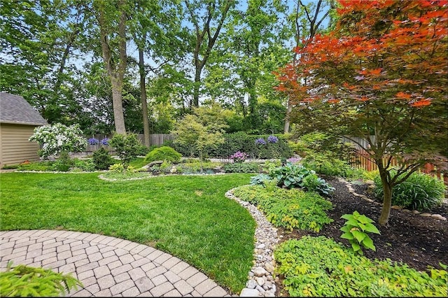 1129 Green Tree Rd, Centerville, OH 45429 - view of yard