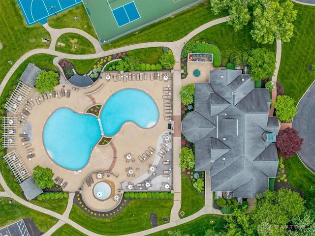 1422 Shawnee Run Dr, Maineville, OH 45039 - view of property location with a pool area