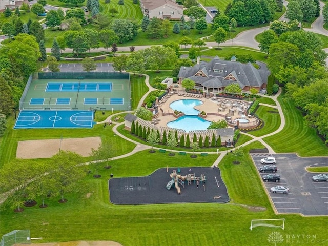 1422 Shawnee Run Dr, Maineville, OH 45039 - view of property location featuring a pool area