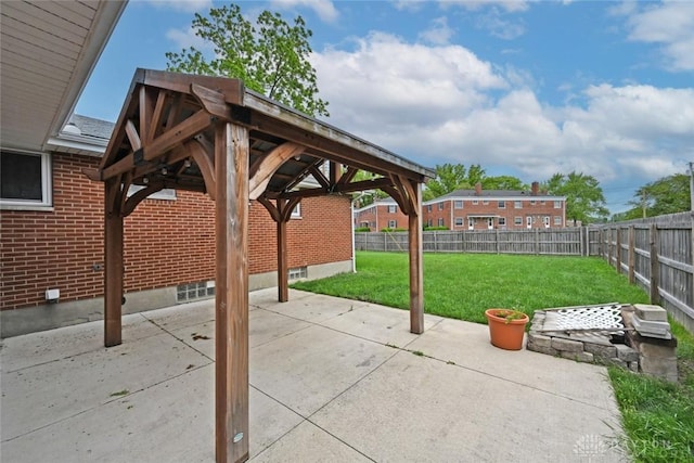 1525 Forrer Blvd, Kettering, OH 45420 - view of patio