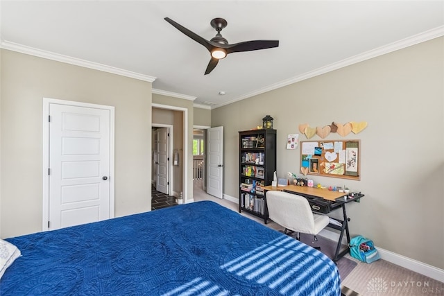 3886 Hudson Hills Ln, Mason, OH 45040 - bedroom featuring ornamental molding, baseboards, and ceiling fan