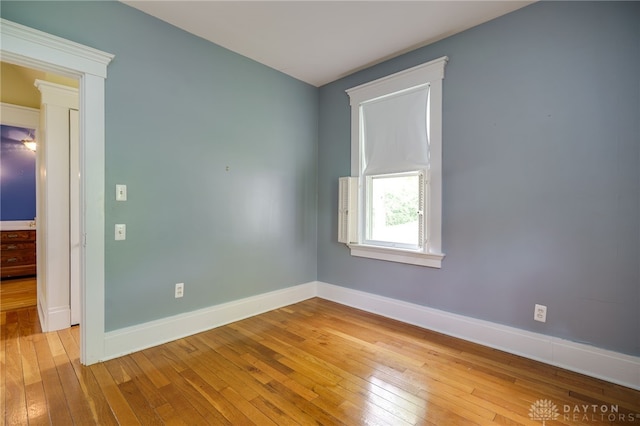 5894 Hamilton Lebanon Rd, Monroe, OH 45044 - empty room with hardwood / wood-style flooring and baseboards