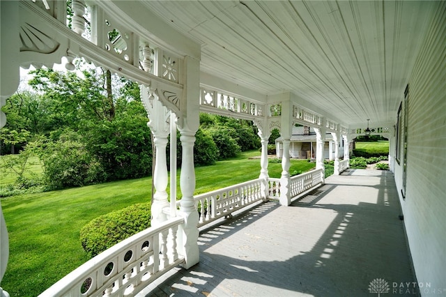 5894 Hamilton Lebanon Rd, Monroe, OH 45044 - covered porch featuring a yard