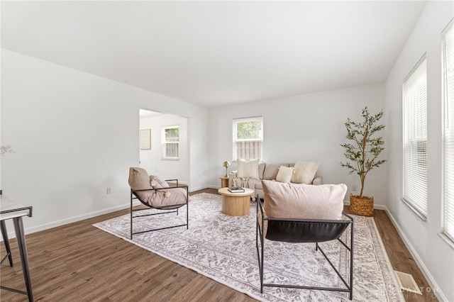 4513 Silver Oak St, Dayton, OH 45424 - living area with wood finished floors and baseboards