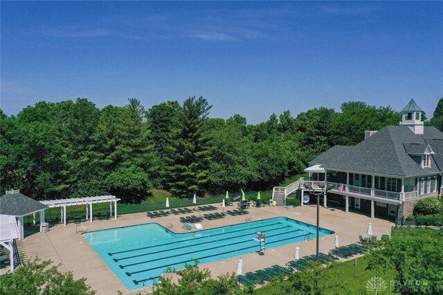 7299 Country Club Ln, West Chester, OH 45069 - community pool with a pergola, a patio, and stairway