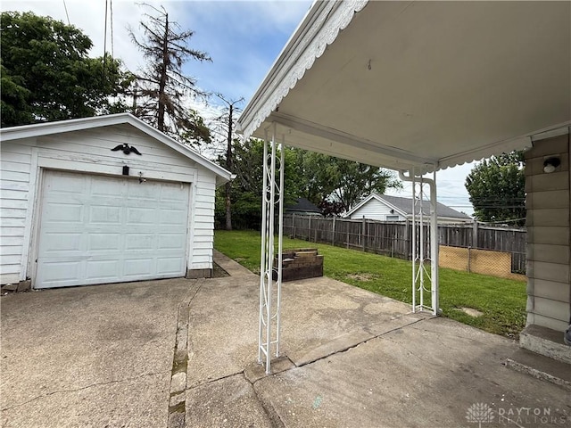 1805 Fauver Ave, Dayton, OH 45420 - detached garage with driveway