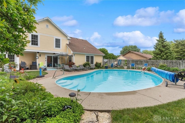 2866 Fence Stone Ct, Dayton, OH 45458 - view of pool featuring a patio area and a fenced backyard