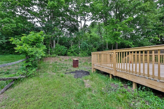 510 Delaware Xing, Trenton, OH 45067 - view of yard with a deck