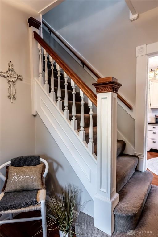 206 Wright Ave, Lebanon, OH 45036 - view of stairs