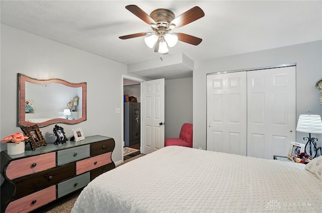 432 Applegate Rd, Englewood, OH 45322 - bedroom with a closet, a ceiling fan, and carpet flooring
