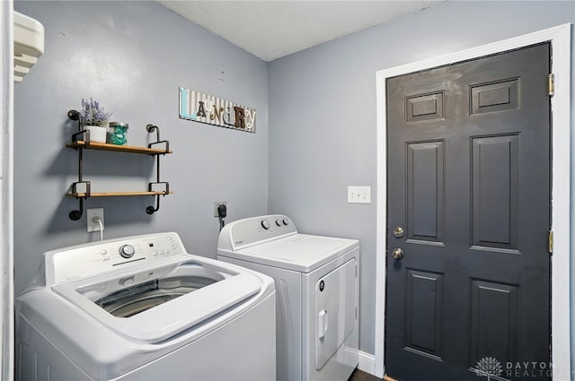 432 Applegate Rd, Englewood, OH 45322 - washroom with washing machine and dryer