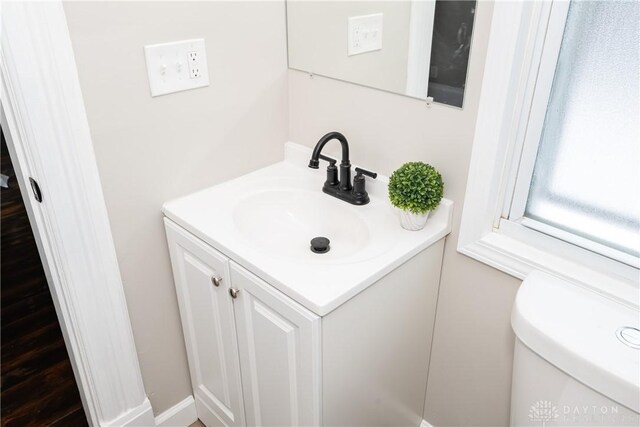 4370 Dayton Liberty Rd, Dayton, OH 45417 - half bathroom featuring vanity