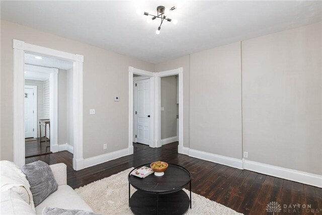 4370 Dayton Liberty Rd, Dayton, OH 45417 - living area with baseboards and dark wood finished floors