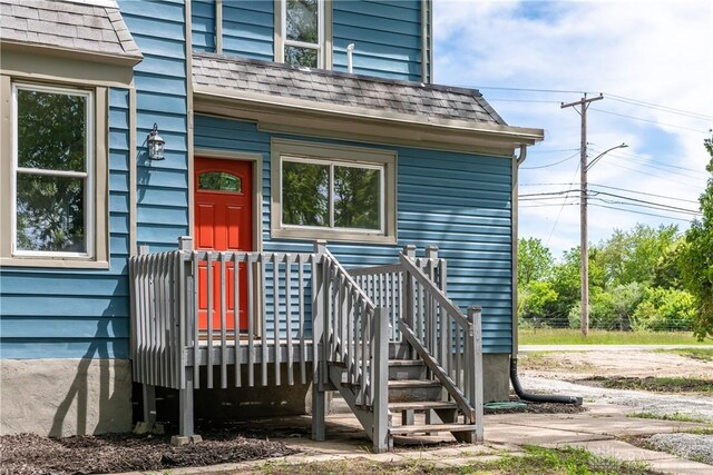 4370 Dayton Liberty Rd, Dayton, OH 45417 - view of exterior entry featuring a shingled roof
