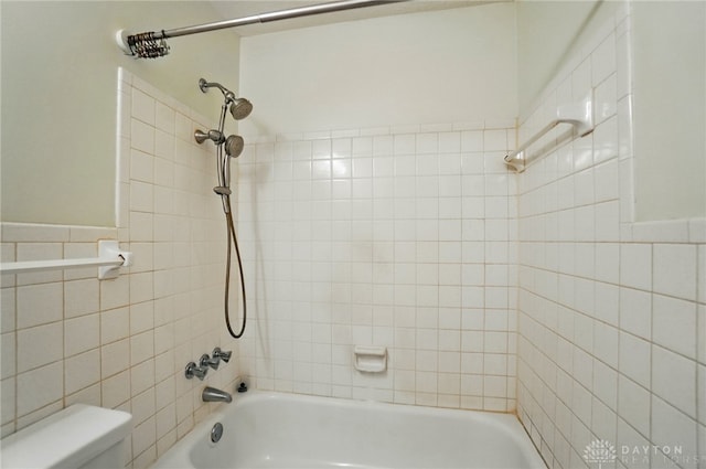 729 Clareridge Ln, Dayton, OH 45458 - full bath with washtub / shower combination, tile walls, and toilet