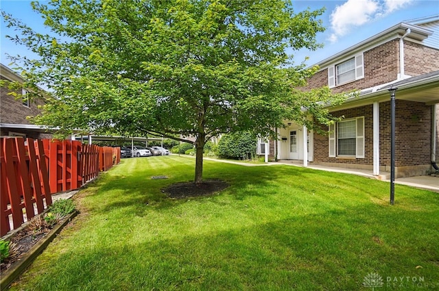 729 Clareridge Ln, Dayton, OH 45458 - view of yard