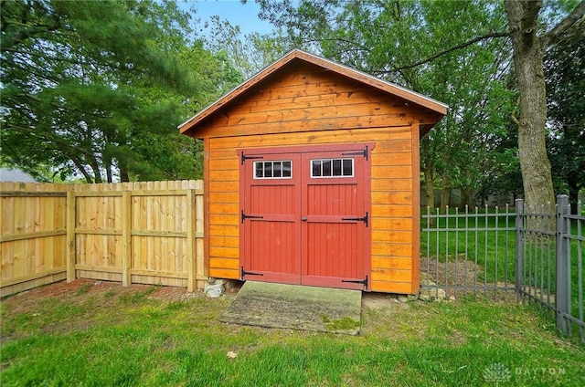 220 Fivepines Ct, Englewood, OH 45315 - view of shed