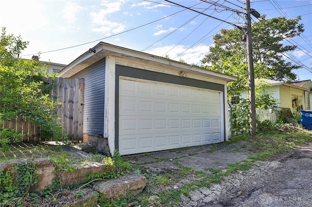 27 S Quentin Ave, Dayton, OH 45403 - view of detached garage