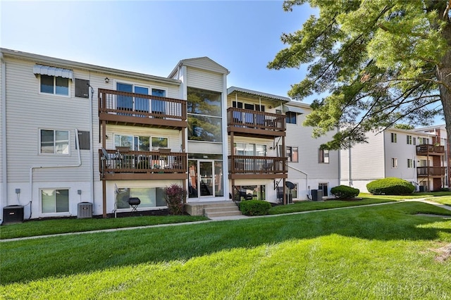 5695 E Coach Dr Unit E, Kettering, OH 45440 - view of building exterior with central AC