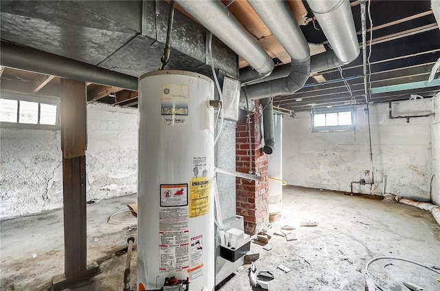 133 Bircher Ave, Dayton, OH 45403 - below grade area featuring gas water heater