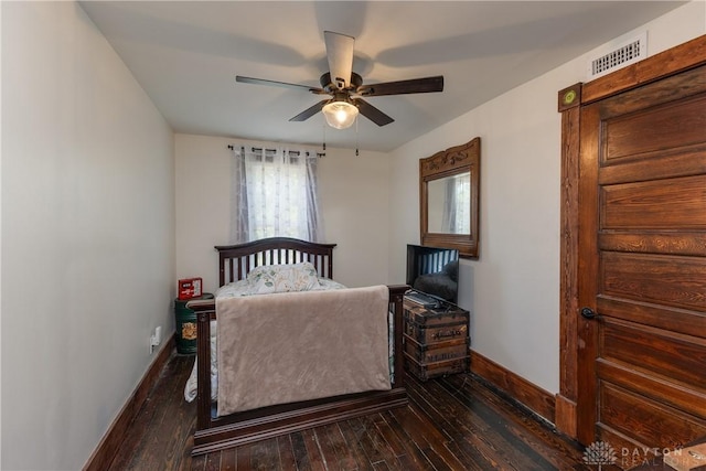 25 La Belle St, Dayton, OH 45403 - bedroom with wood-type flooring, baseboards, and a ceiling fan
