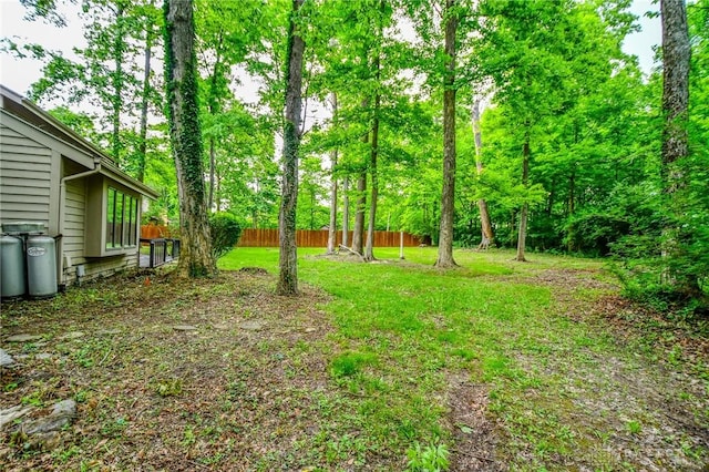 222 Walnut Grove Dr, Centerville, OH 45458 - view of yard