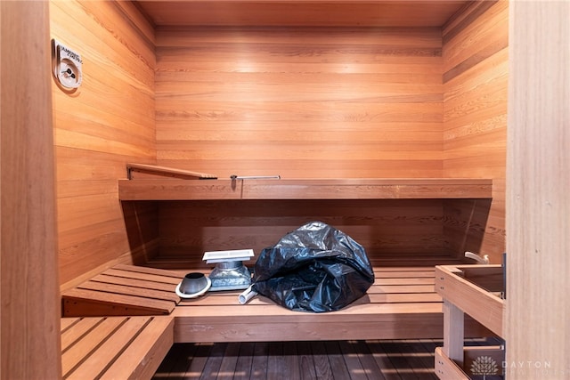514 Shambord Cir, Kettering, OH 45429 - view of relaxing sauna
