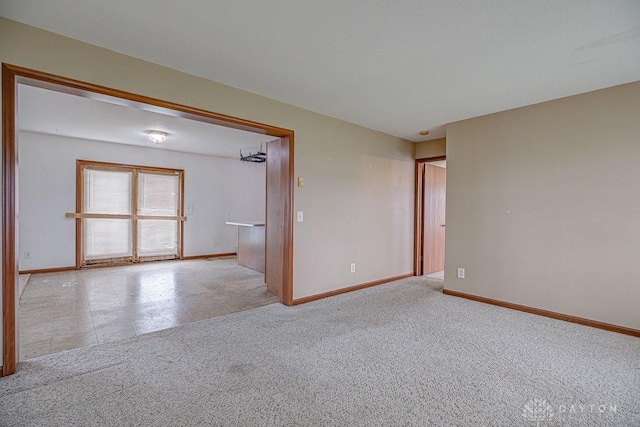 6423 Howe Rd, Middletown, OH 45042 - empty room with baseboards and carpet