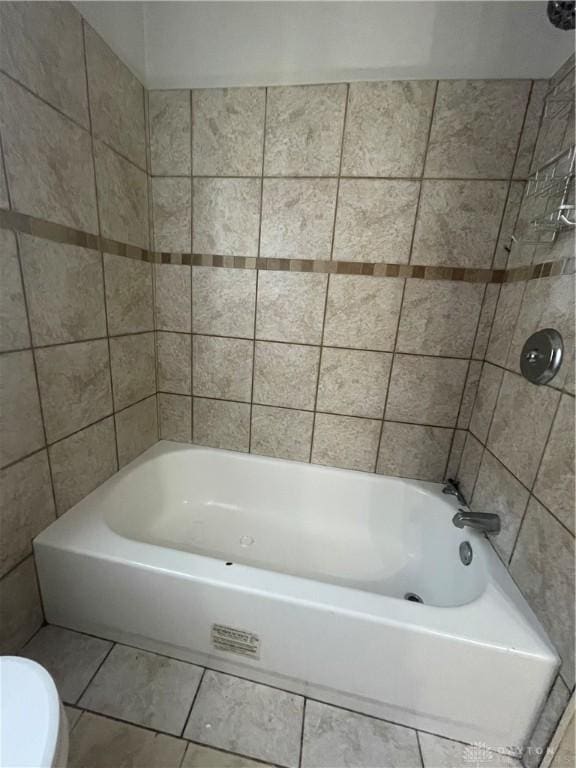 508 W Hillcrest Ave, Dayton, OH 45406 - bathroom with toilet