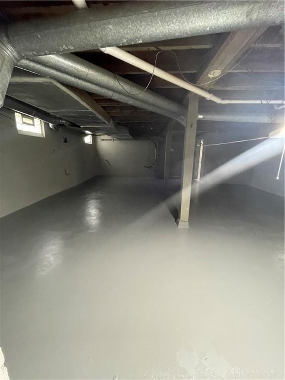508 W Hillcrest Ave, Dayton, OH 45406 - view of garage