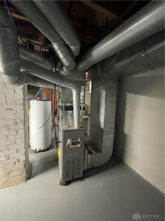 508 W Hillcrest Ave, Dayton, OH 45406 - utility room with water heater
