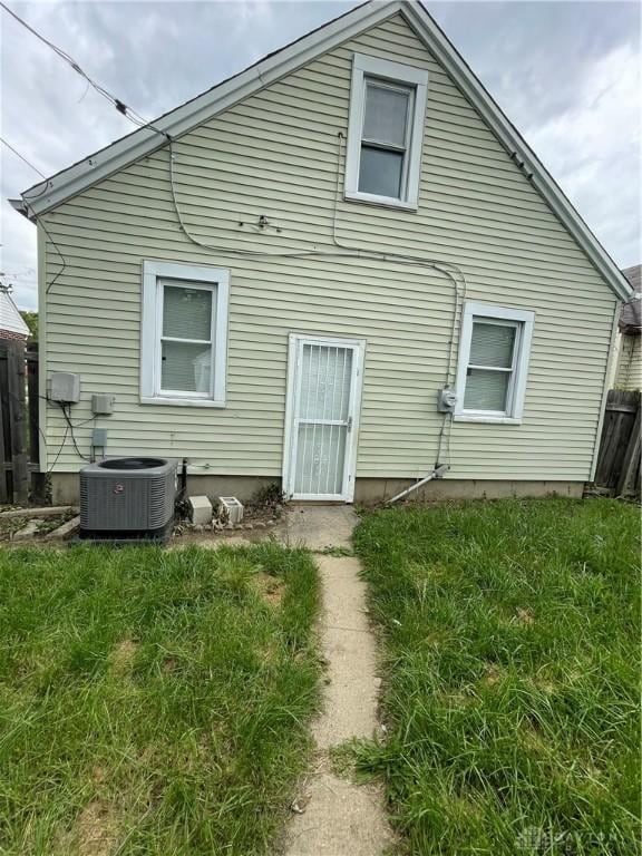 508 W Hillcrest Ave, Dayton, OH 45406 - rear view of house with central AC