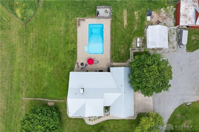 1134 N Webb Rd, Adams Twp, OH 45177 - bird's eye view of a pool