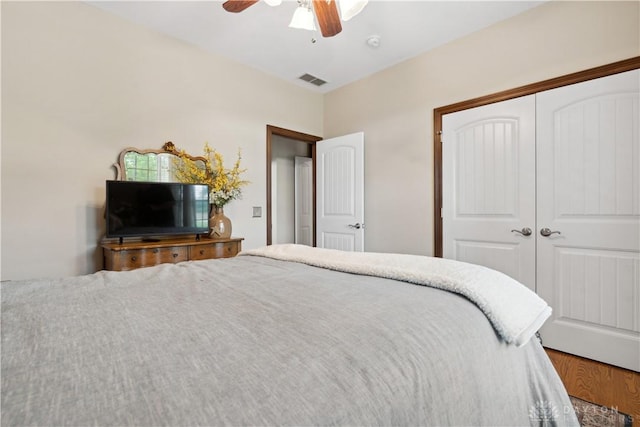 1134 N Webb Rd, Adams Twp, OH 45177 - bedroom with a closet and a ceiling fan