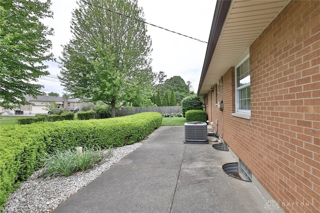 300 Magnolia Ave, Englewood, OH 45322 - view of patio featuring cooling unit