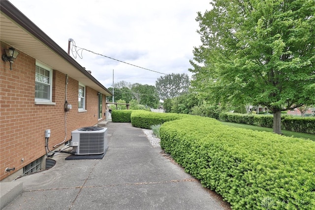 300 Magnolia Ave, Englewood, OH 45322 - view of patio / terrace featuring central air condition unit