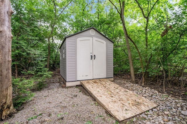 7607 Stone Ridge Dr, Springboro, OH 45066 - view of shed