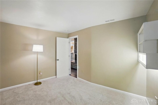 450 Ridgewood Ave, Oakwood, OH 45409 - unfurnished bedroom featuring carpet and baseboards