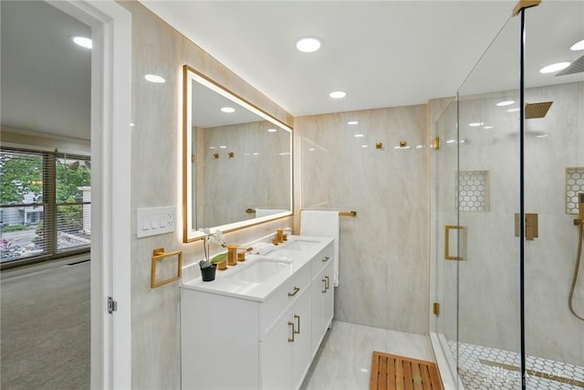 450 Ridgewood Ave, Oakwood, OH 45409 - full bathroom featuring double vanity, a stall shower, and recessed lighting