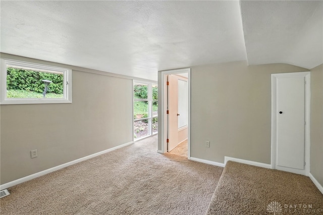 450 Ridgewood Ave, Oakwood, OH 45409 - carpeted spare room with baseboards