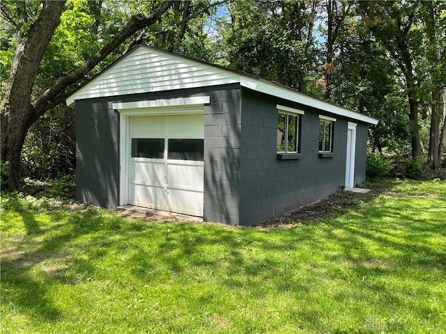 8700 Adams Rd, Dayton, OH 45424 - view of outbuilding