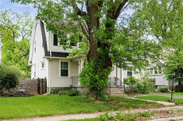 1809 Shroyer Rd, Oakwood, OH 45419 - obstructed view of property featuring a shingled roof